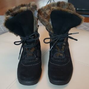 Ara GORE-TEX Black Winter Boots with Faux Fur Trim, Size 8.5"